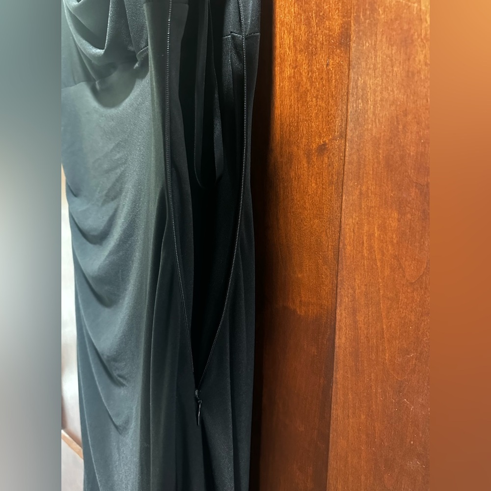 White House Black Market Black Draped Side Ruching Midi Dress - Picture 6 of 9